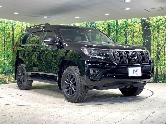 TOYOTA LANDCRUISER PRADO 2023 Image 31