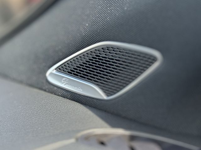 MERCEDES BENZ EQA 2024 Image 31