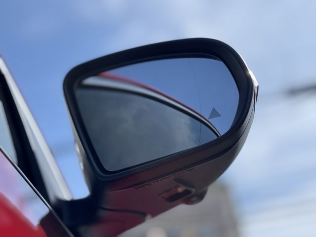 MERCEDES BENZ EQA 2024 Image 31