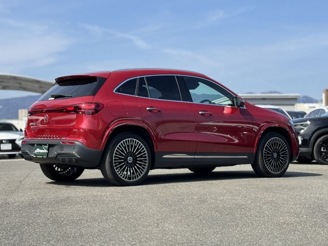 MERCEDES BENZ EQA 2024 Image 31