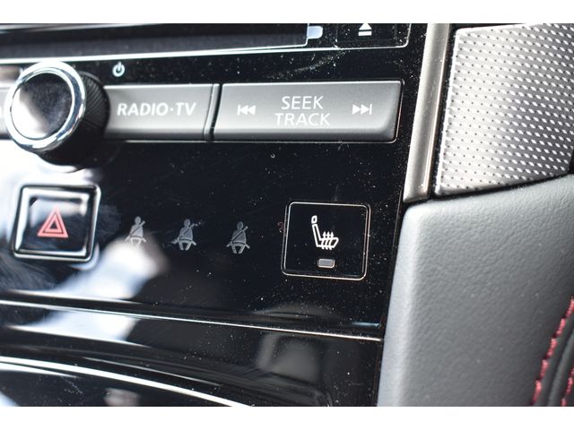 NISSAN SKYLINE 2015 Image 31