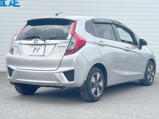 HONDA FIT HYBRID 2016 Image 31