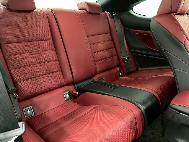 TOYOTA LEXUS RC300H 2016 Image 31