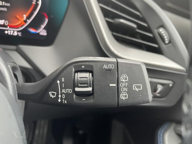 BMW 1SERIES 2021 Image 31