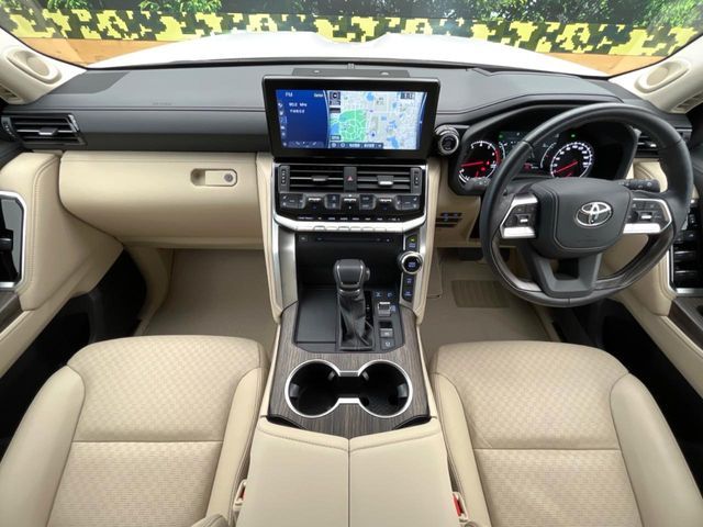 TOYOTA LANDCRUISER WAGON 2023 Image 31