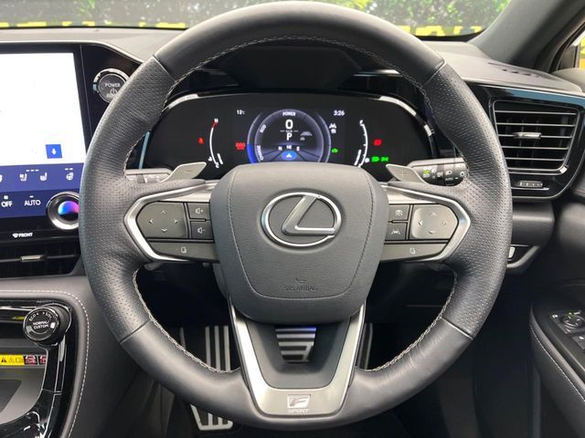 TOYOTA LEXUS NX350H 2023 Image 31