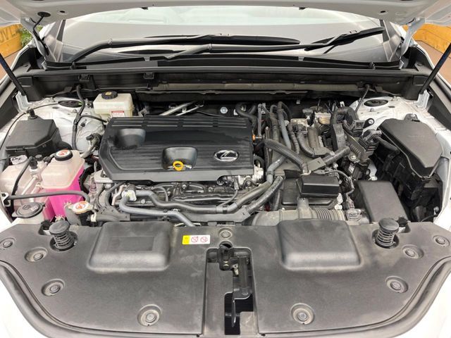 TOYOTA LEXUS NX350H 2023 Image 31