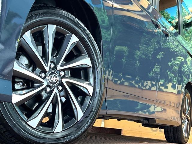 TOYOTA VOXY 2024 Image 31