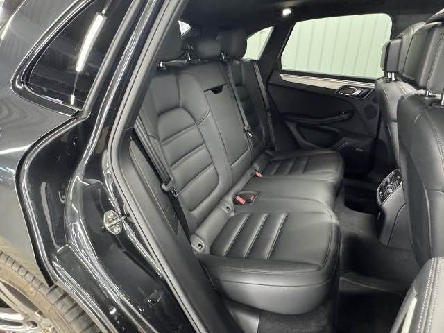 PORSCHE MACAN 2019 Image 31