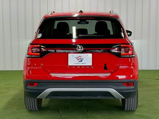 VOLKSWAGEN T-CROSS 2020 Image 31