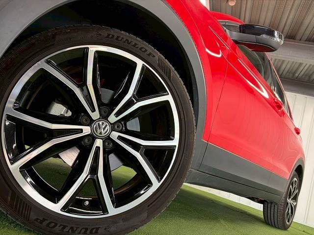 VOLKSWAGEN T-CROSS 2020 Image 31