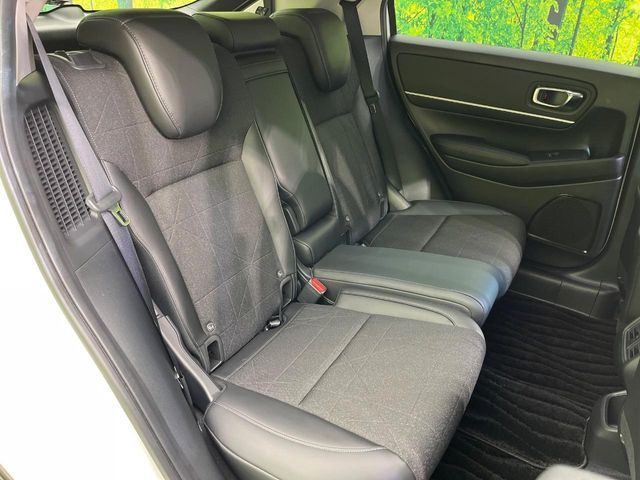 HONDA VEZEL E:HEV 2024 Image 31