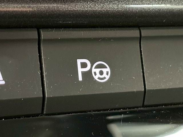 VOLKSWAGEN T-ROC 2023 Image 31