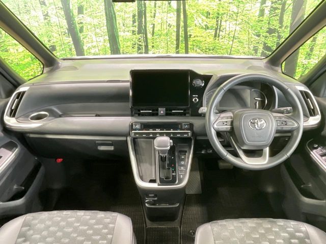 TOYOTA VOXY 2024 Image 31