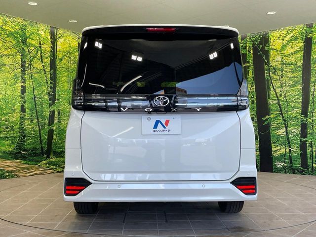 TOYOTA VOXY 2024 Image 31