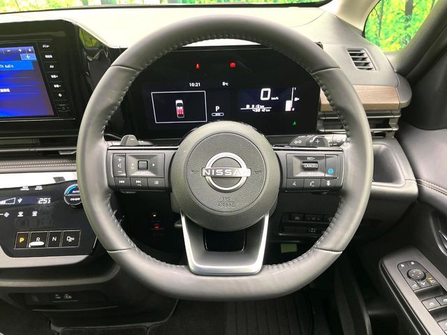 NISSAN SERENA  WG 2023 Image 31