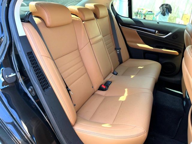 TOYOTA LEXUS GS300H 2017 Image 31