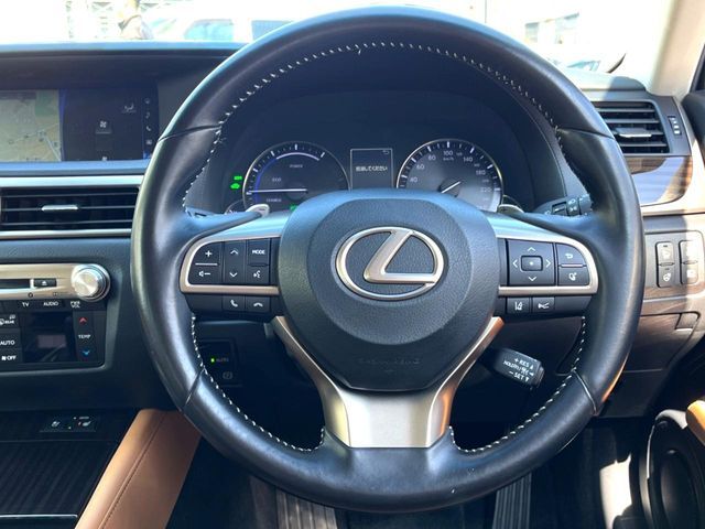 TOYOTA LEXUS GS300H 2017 Image 31