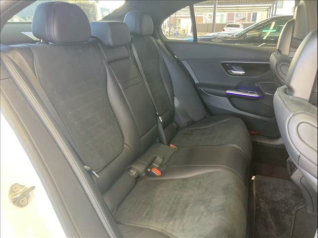 MERCEDES BENZ C CLAS 2022 Image 31