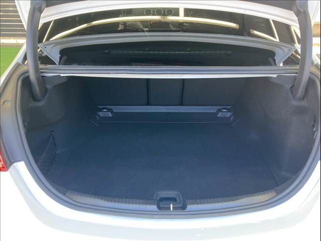 MERCEDES BENZ C CLAS 2022 Image 31