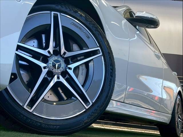 MERCEDES BENZ C CLAS 2022 Image 31