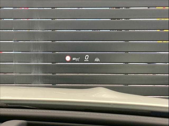 MERCEDES BENZ C CLAS 2022 Image 31