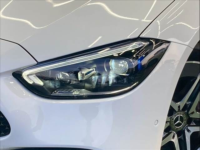 MERCEDES BENZ C CLAS 2022 Image 31