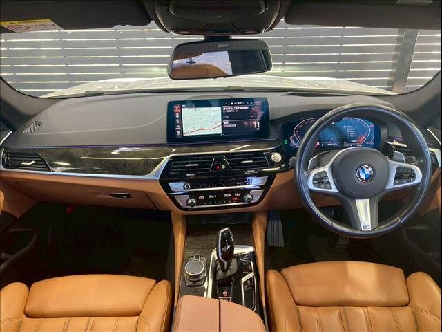 BMW 5SERIES SEDAN 2021 Image 31