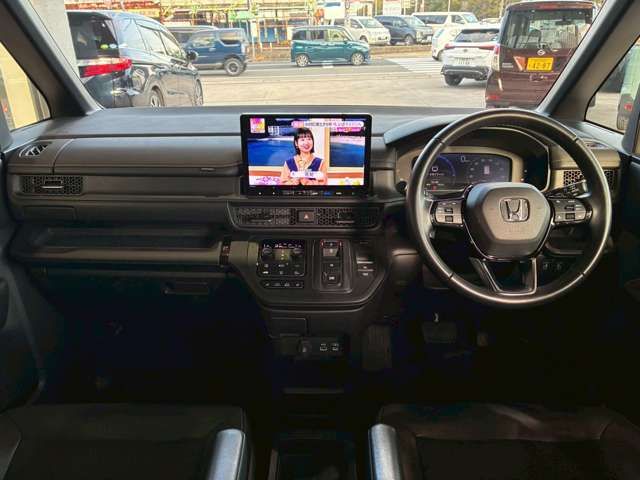 HONDA STEPWAGON E:HEV SPAD 2022 Image 31