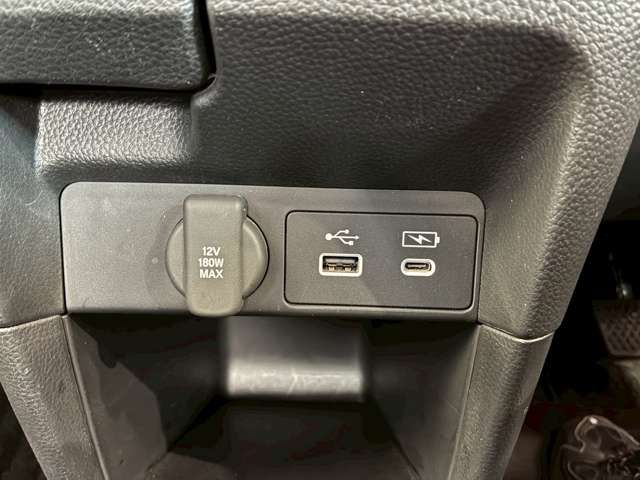 HONDA STEPWAGON E:HEV SPAD 2022 Image 31