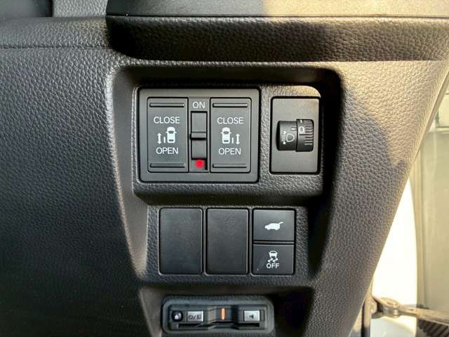 HONDA STEPWAGON E:HEV SPAD 2022 Image 31