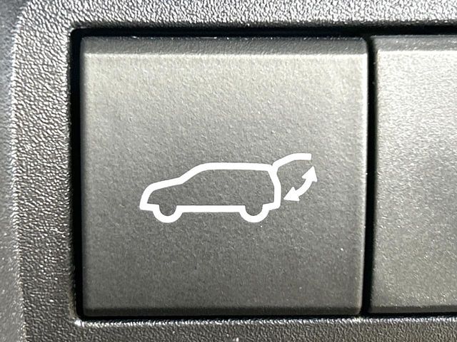 TOYOTA YARIS CROSS HYBRID 2021 Image 31