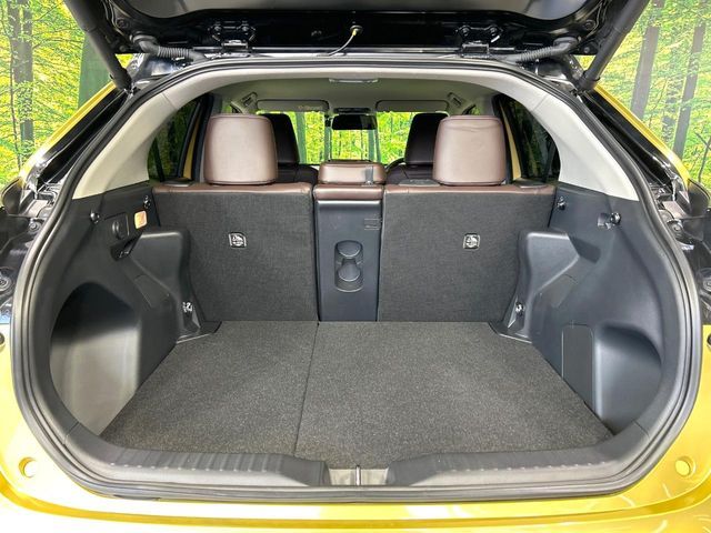 TOYOTA YARIS CROSS HYBRID 2021 Image 31