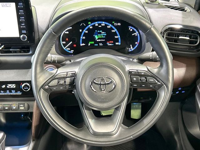 TOYOTA YARIS CROSS HYBRID 2021 Image 31