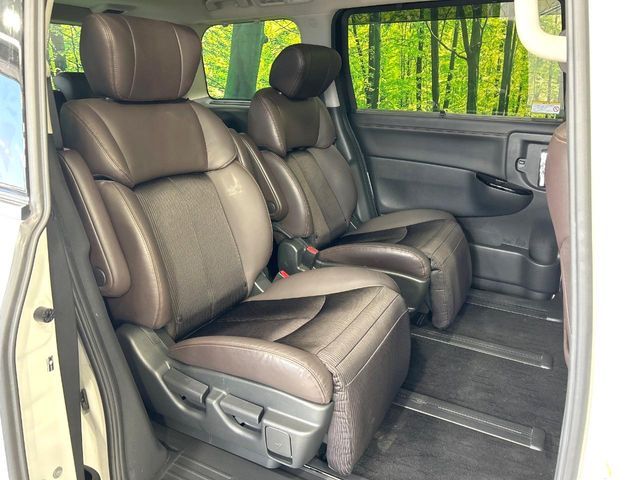 NISSAN ELGRAND 2021 Image 31