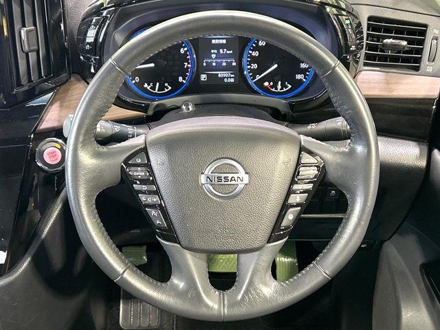 NISSAN ELGRAND 2021 Image 31