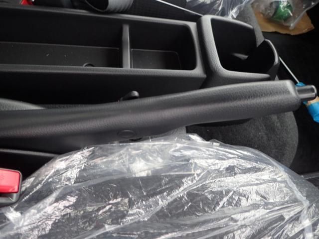 MITSUBISHI CANTER 2025 Image 31