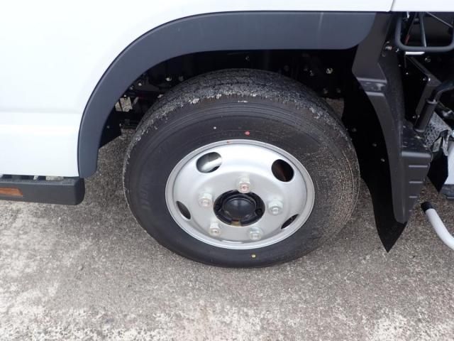 MITSUBISHI CANTER 2025 Image 31