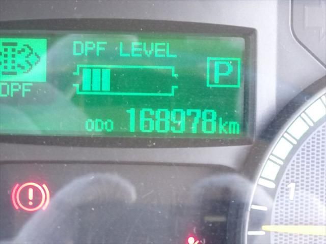 MITSUBISHI CANTER 2017 Image 31