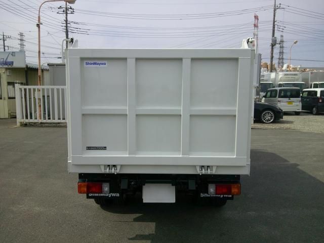 HINO DUTRO 2025 Image 31