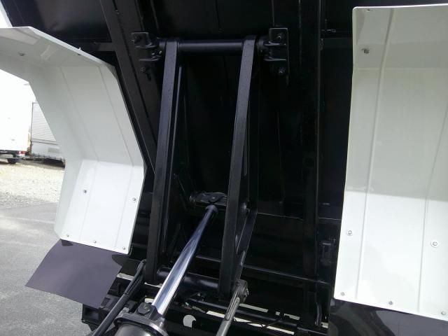 HINO DUTRO 2025 Image 31