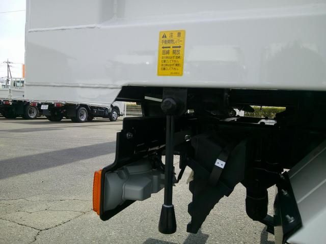 HINO DUTRO 2025 Image 31