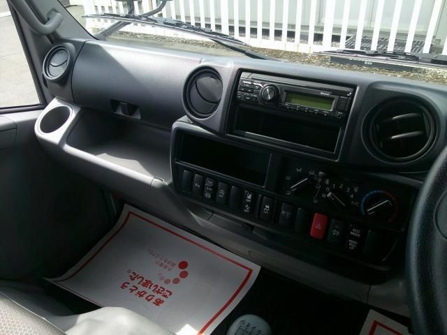 HINO DUTRO 2025 Image 31