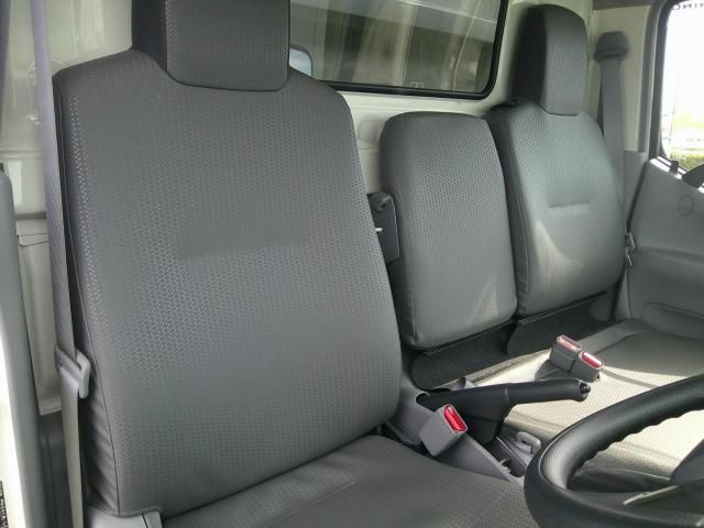 HINO DUTRO 2025 Image 31