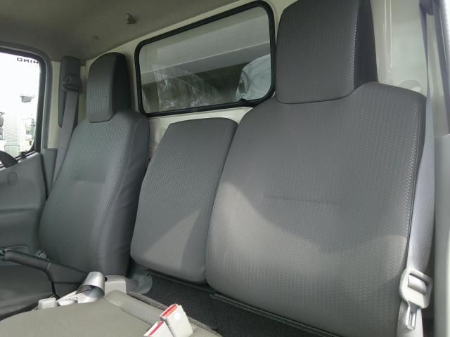 HINO DUTRO 2025 Image 31