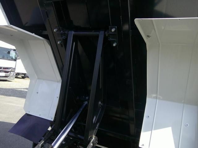 HINO DUTRO 2025 Image 31