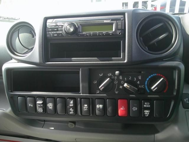 HINO DUTRO 2025 Image 31