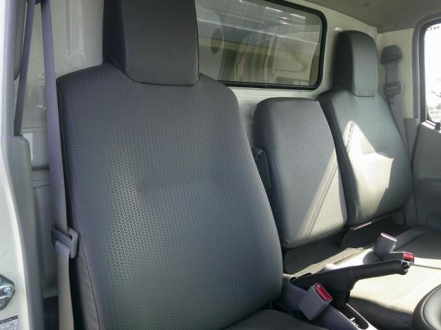 HINO DUTRO 2025 Image 31