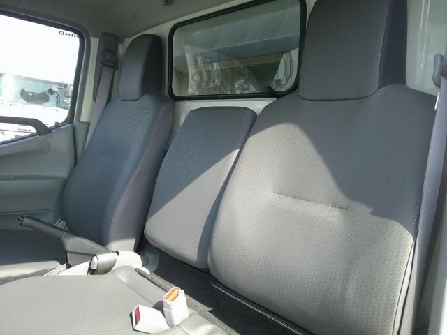 HINO DUTRO 2025 Image 31