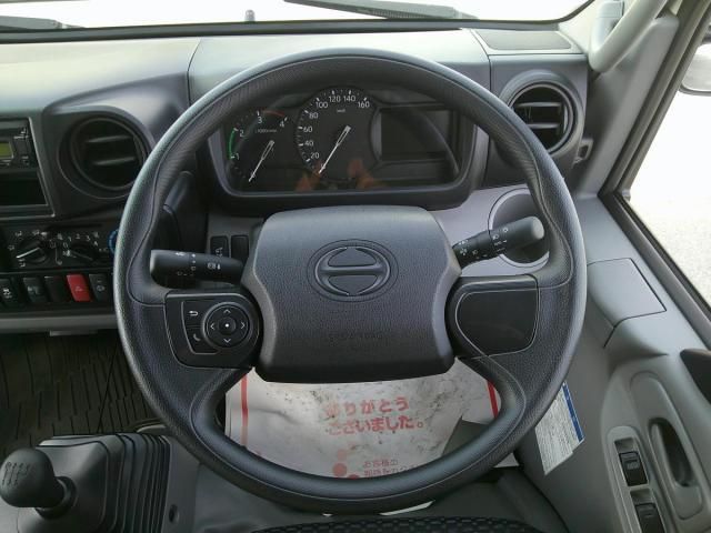 HINO DUTRO 2025 Image 31